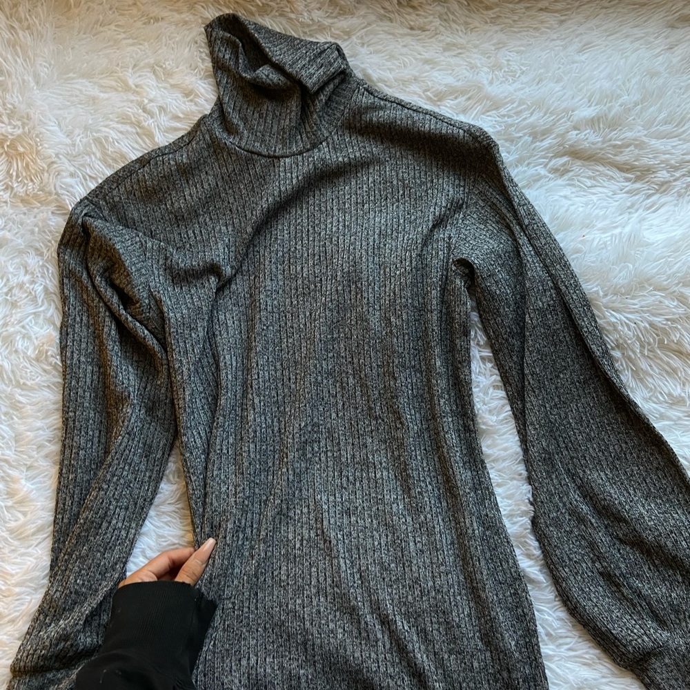 Women’s Dress, Thin and Comfy, never worn